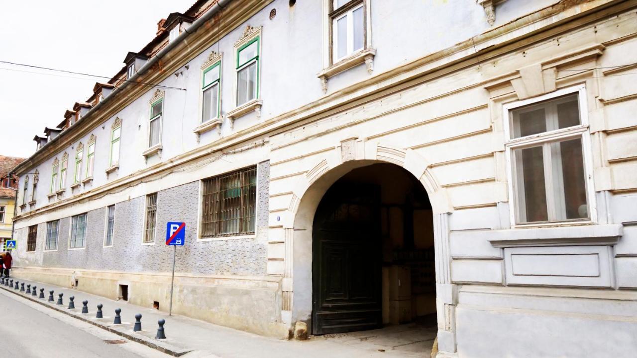 Ferienwohnung Fancy Flats Hermannstadt Exterior foto